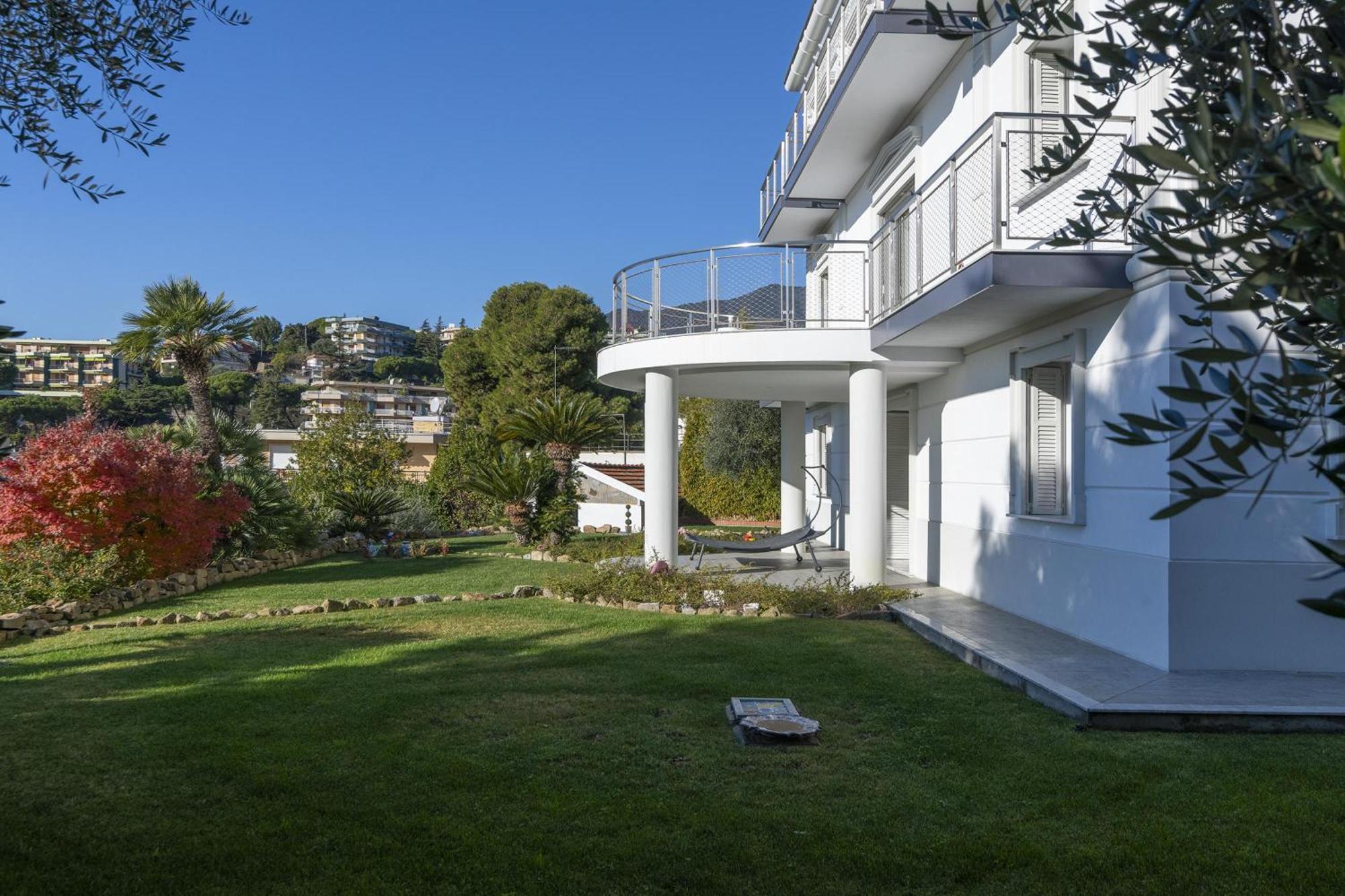 La Lincolnia - With Garden And Seaview - Happy Rentals Sanremo Exterior foto